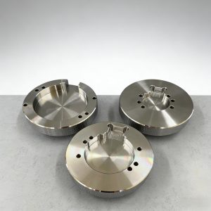 cnc machined aluminum motorcycle bracket – anodized finish (复制)