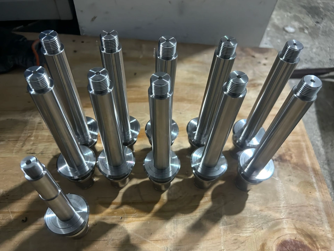 Custom CNC Turned Stainless Steel Shaft for Precision Mechanical Components - Image 2
