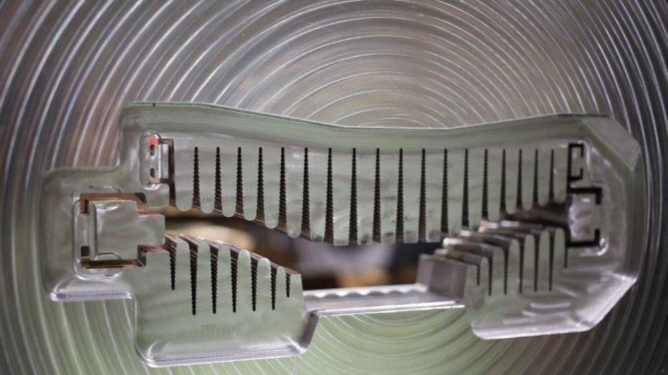 Aluminum extrusion heat sink process